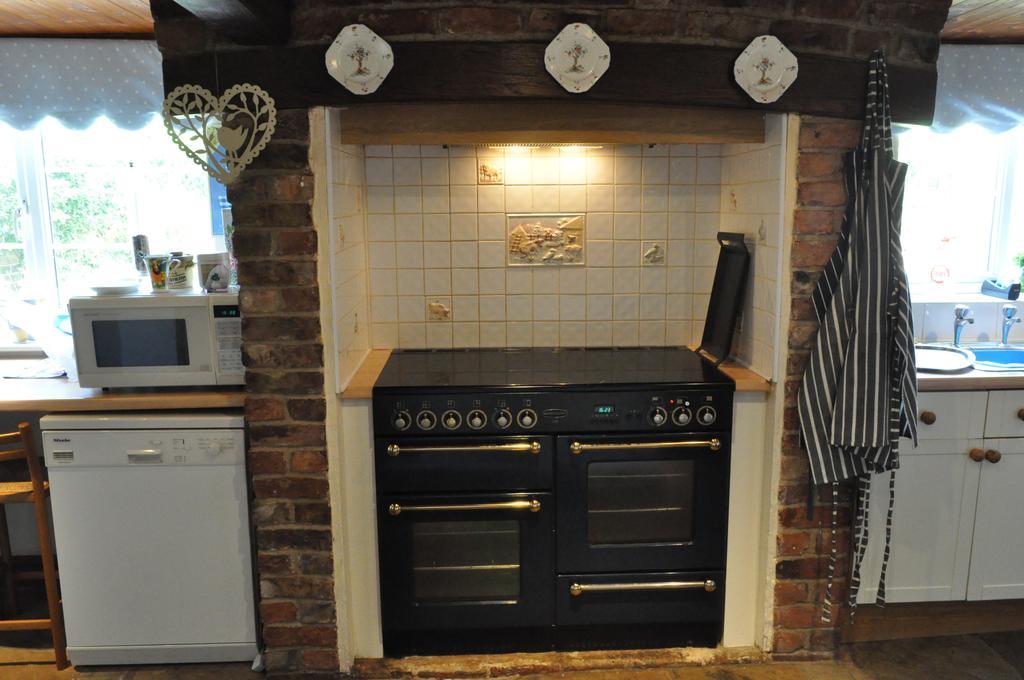 Station Farm Guest House Church Fenton Екстер'єр фото